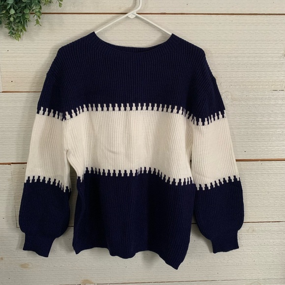Sweaters - *NEW* Navy and White Women's Sweater. Size Large